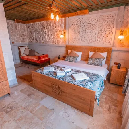 Muskara Cave 4*